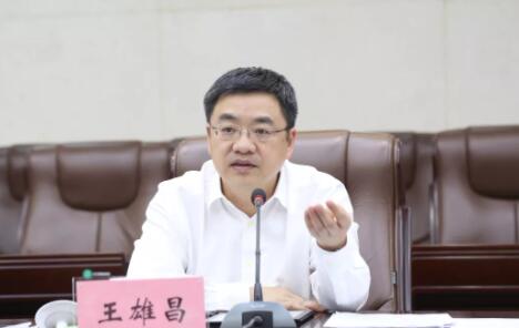 王雄昌簡(jiǎn)歷：欽州市委副書記、市長(zhǎng)王雄昌被抓接受審查調(diào)查，曾任欽州自貿(mào)區(qū)常務(wù)副主任、常務(wù)副市長(zhǎng)